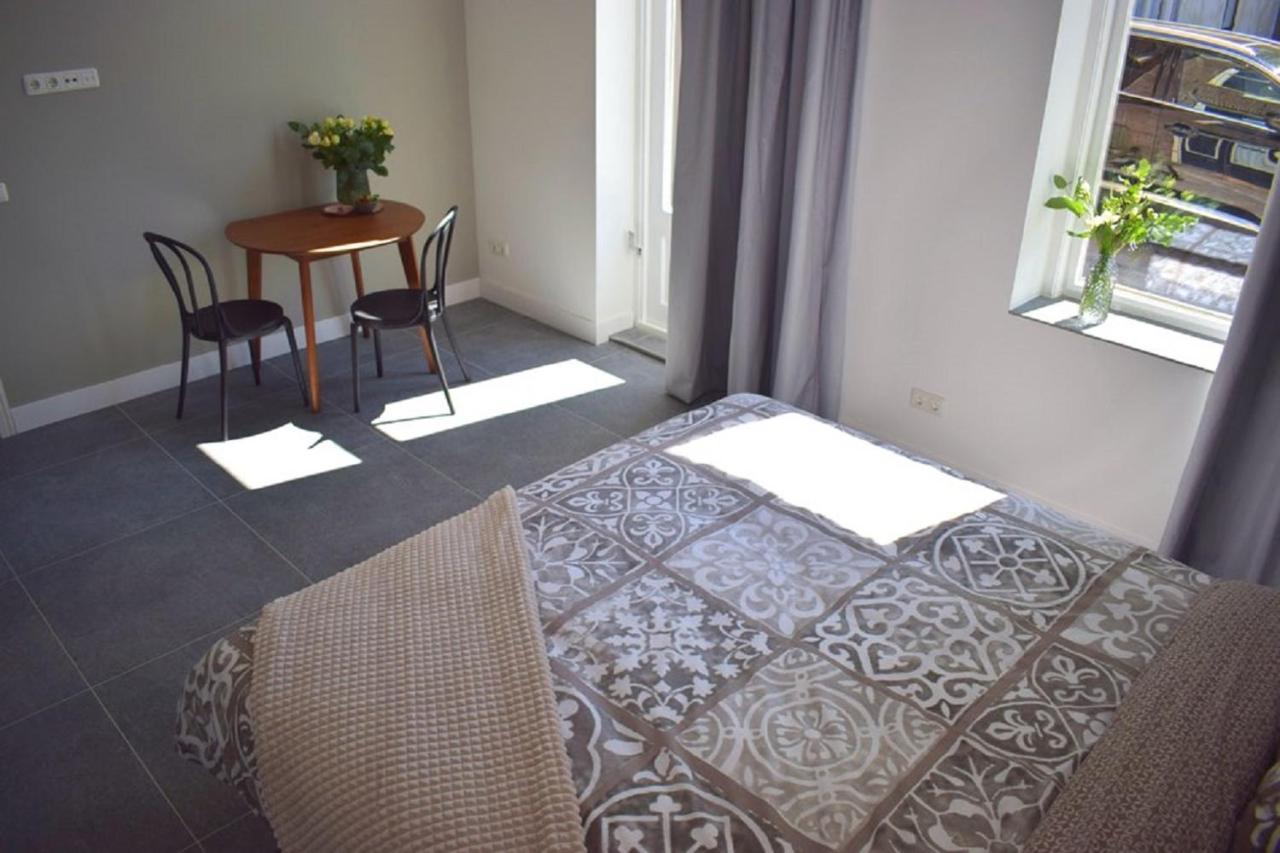 "In De Kloosterhof" Gratis Prive Parkeren Bed & Breakfast Assen Exterior foto